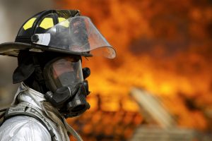 firefighter 660613 1920