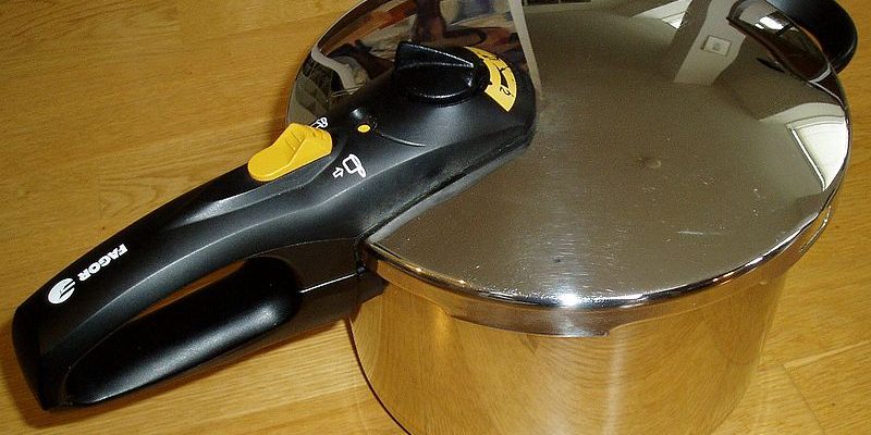 Pressure_cooker