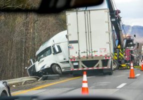 Commercial truck accidents are some of the most serious vehicle crashes a person can be involved in. These types of Woodbury crashes often occur because a truck driver, trucking company, or another business failed to control a preventable risk.